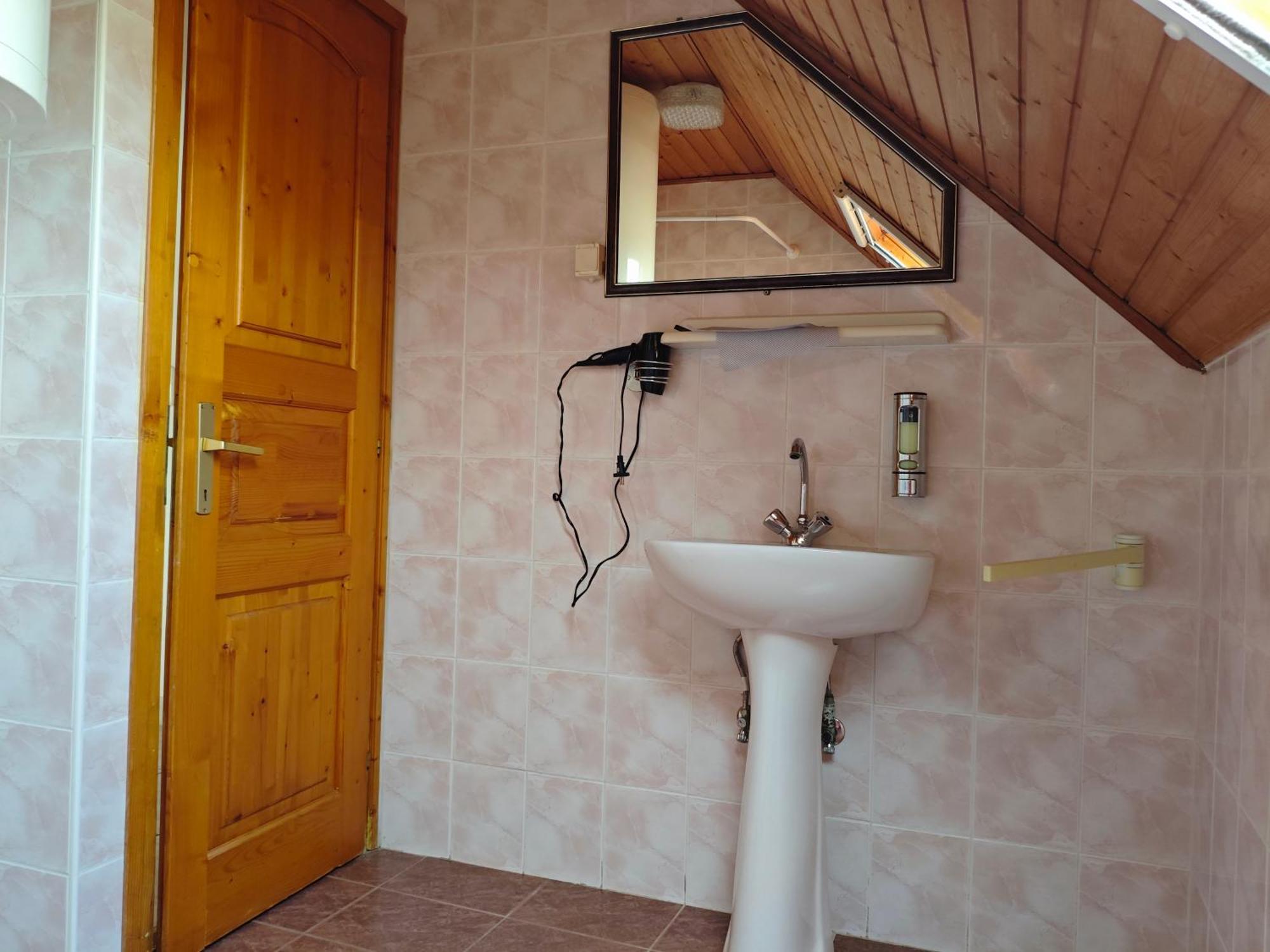 Vitorlas Villa, Emelet Appartement